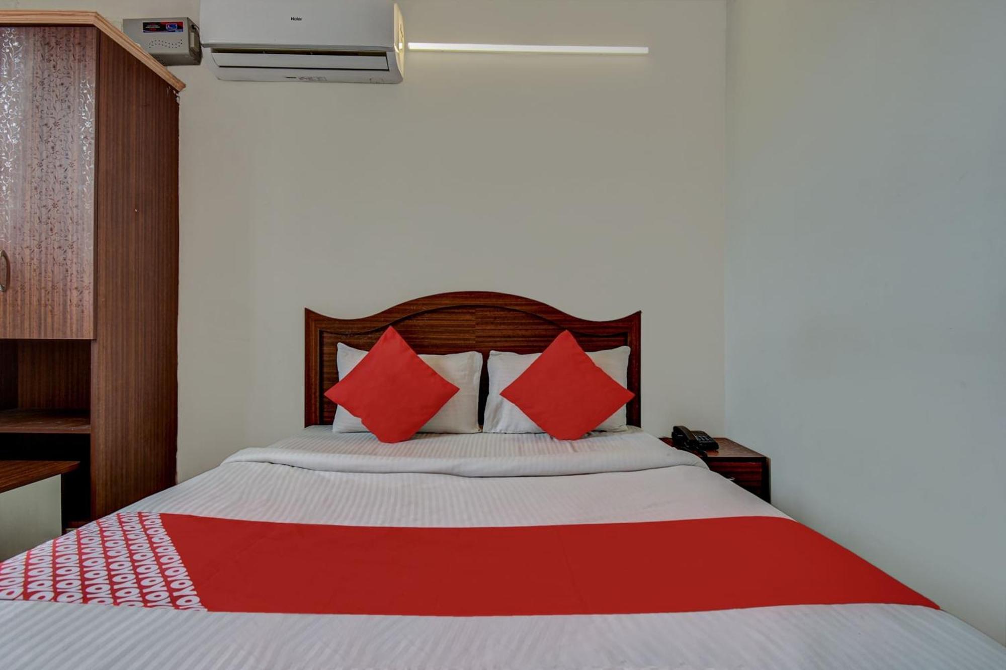 Hotel O K N Residency Yelahanka Екстериор снимка